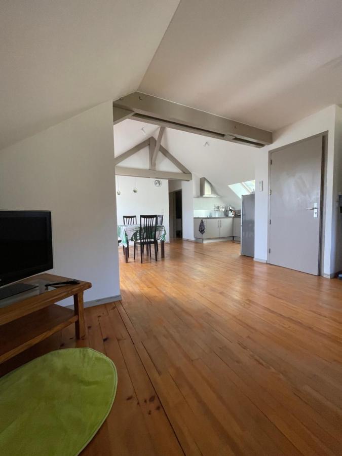 Appartement Cosy Massignieu-de-Rives Exterior foto
